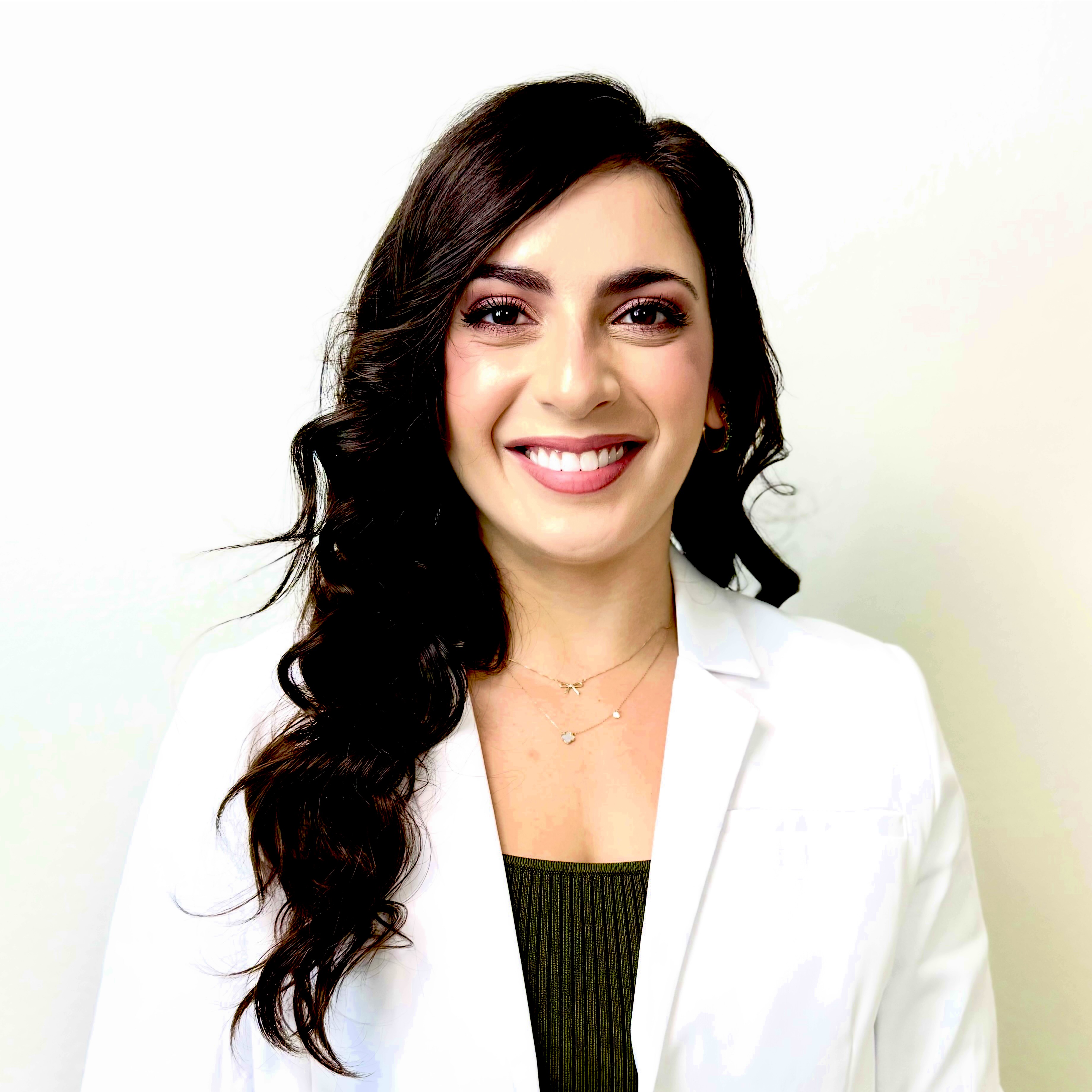 Arusha Heyat headshot